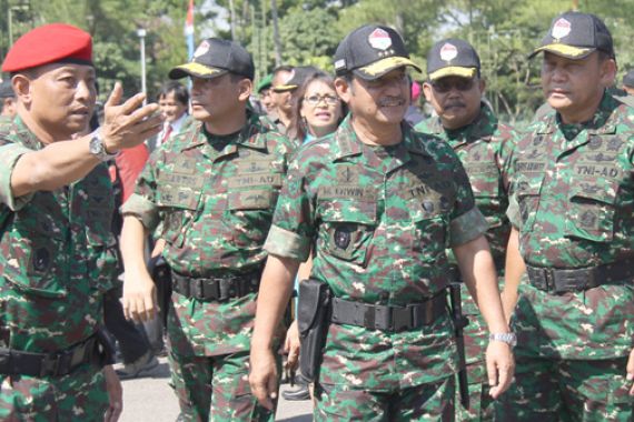 Wakasad Berangkatkan 1.200 Personel Ekspedisi NKRI Papua Barat - JPNN.COM