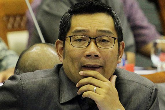 Ridwan Kamil Berharap Polisi Izinkan Renovasi Gelora Bandung Lautan Api - JPNN.COM