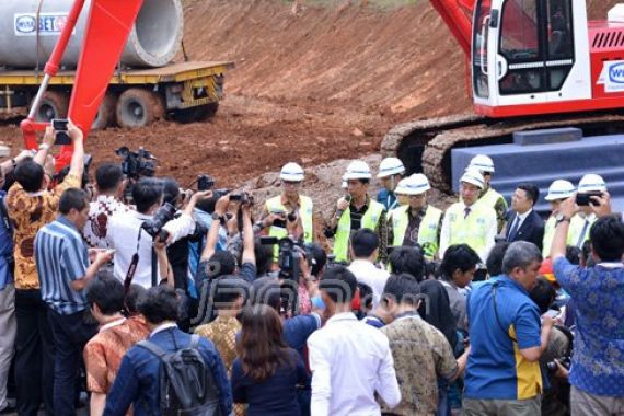 Simak Alasan Kenapa Proyek Kereta Cepat Seharusnya Dihentikan - JPNN.COM