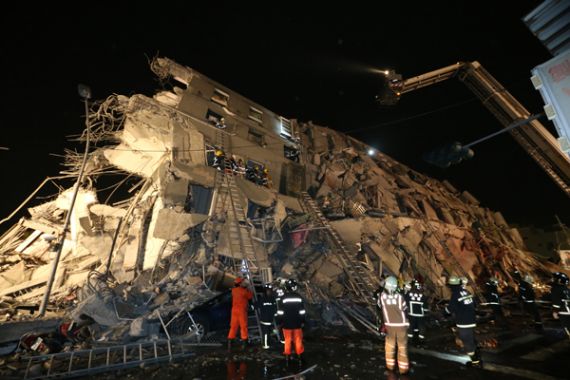 Korban Gempa Taiwan, 26 Orang Tewas, 126 Masih Terjebak - JPNN.COM
