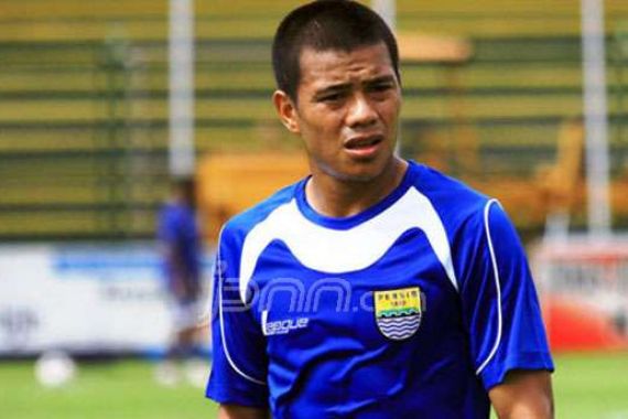 Kujang Lembang Ogah jadi Kapten Persib - JPNN.COM