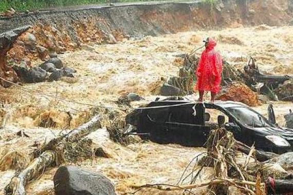 Banjir Bandang, Ribuan Rumah Terendam, 6 Tewas - JPNN.COM