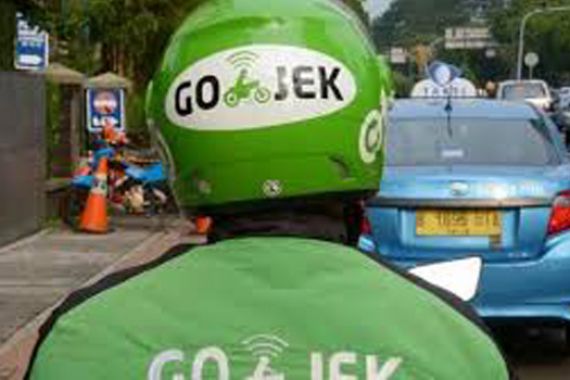 Dorrr! Driver Gojek Ditembak di Kemang - JPNN.COM