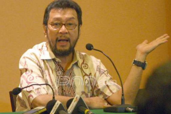 Yorrys: Tak Ada Celah Jokowi Pimpin Golkar - JPNN.COM