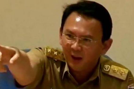 Minta Harga Plastik Dinaikkan, Ahok: Kencing aja Rp 2 Ribu - JPNN.COM