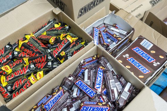 Cokelat Mars dan Snickers Ditarik dari Pasar di 55 Negara - JPNN.COM