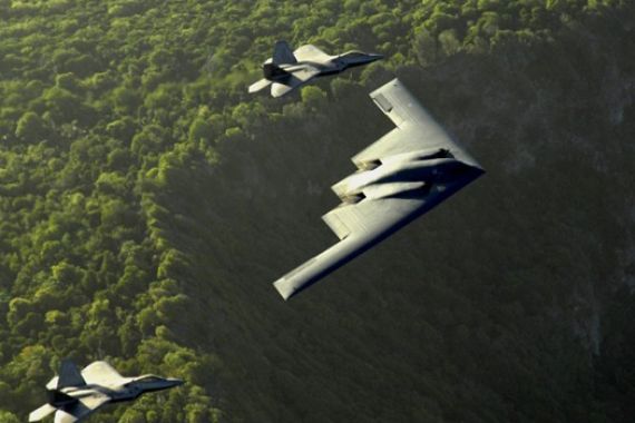 Keren! AS Luncurkan Pesawat Bomber Siluman Pertama Di Abad-21 - JPNN.COM