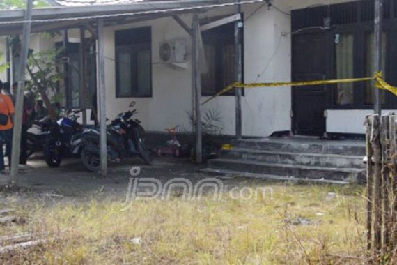 Mengharukan..2 Anak Dimutilasi Suami, Ibu Nyanyi Pelangi-pelangi - JPNN.COM