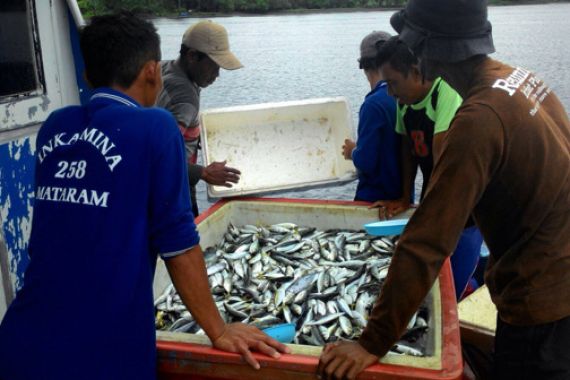 Lagi, Kapal Pencuri Ikan Ditangkap - JPNN.COM