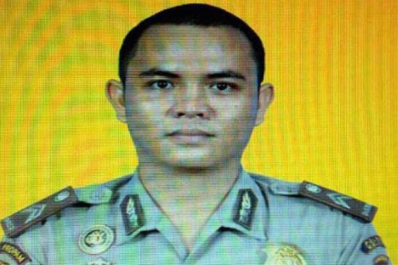 Polisi Keji Pemutilasi 2 Anak Kandung Pernah Ditugasi Kawal Calon Bupati - JPNN.COM