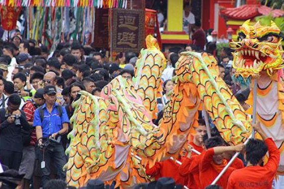 Wakil Ketua MPR Rayakan Cap Go Meh di Pontianak - JPNN.COM