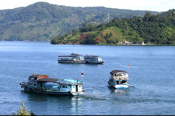 Asyik... Garuda akan Terbangi Silangit, Akses ke Danau Toba Makin Mudah - JPNN.COM