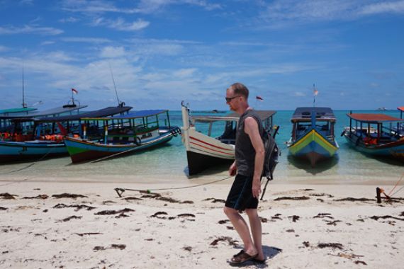 Turis Serbu Belitung, 50 ribu dalam Sehari - JPNN.COM