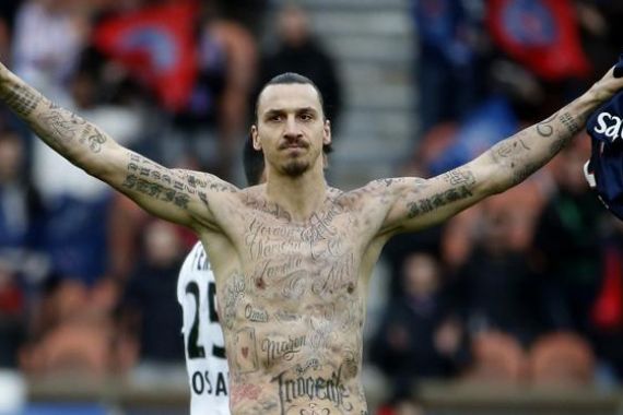 Sang Istri Ingin Ibrahimovic Kembali ke AC Milan - JPNN.COM