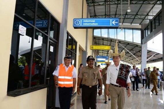 Asyikkk, Bandara Rote Bakal Ditingkatkan Lagi Kapasitas dan Pelayanannya - JPNN.COM