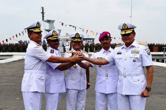 GAWAT! Saat Ganti 2 Komandan, Petinggi TNI AL Ini Beberkan Masalah di Laut - JPNN.COM