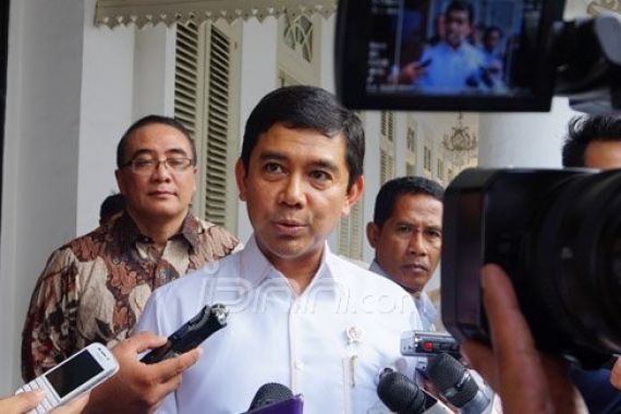 Menteri Yuddy Bakal Sikat Pejabat yang tak Laporkan Harta - JPNN.COM