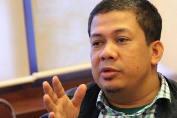 Insiden Natuna, Fahri Hamzah: Bu Susi Minggir Dulu - JPNN.COM