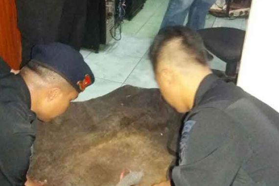 Astaga, Ada Bom Roket Aktif di Surabaya - JPNN.COM