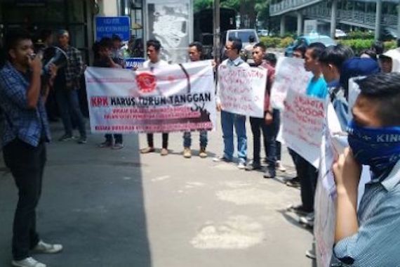 Dugaan Korupsi Lahan PKL di Bogor Resmi Masuk KPK - JPNN.COM