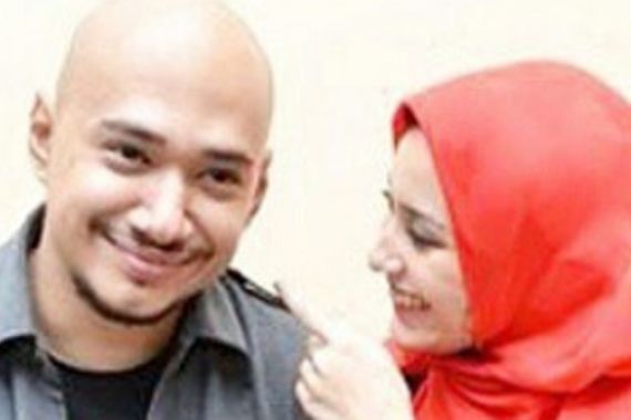 Batal Nikah, Husein Sudah Move On dari Cucu Elvy Sukaesih - JPNN.COM