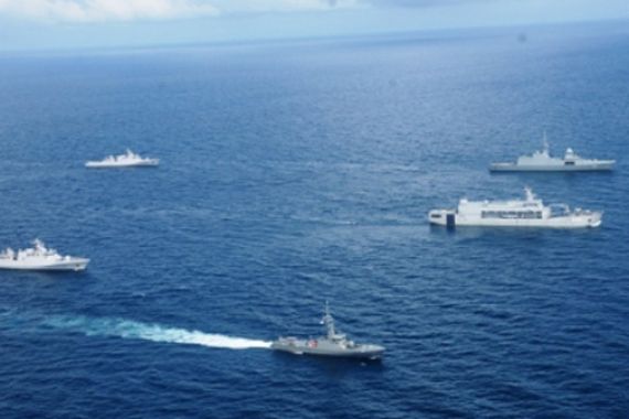 Ada Apa Nih? 15 Kapal Perang TNI AL Bergerak Menuju Mentawai - JPNN.COM