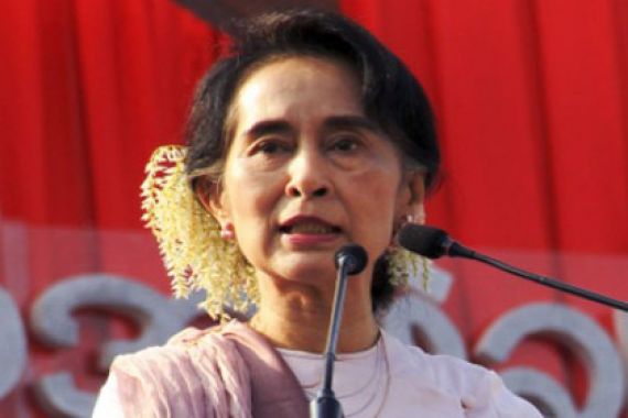 Aung San Suu Kyi Lepas 2 Jabatan Menteri - JPNN.COM