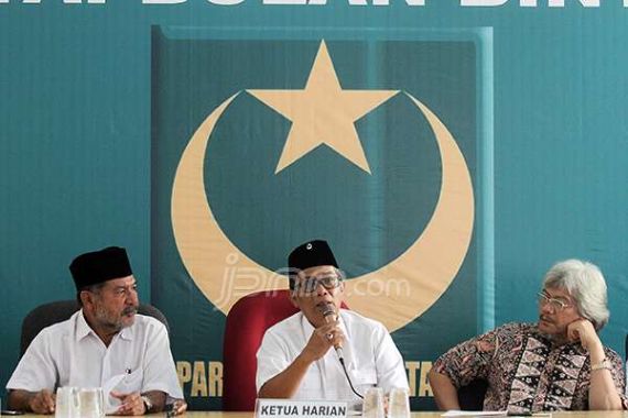 PBB: Ahok Tak Paham Sejarah - JPNN.COM