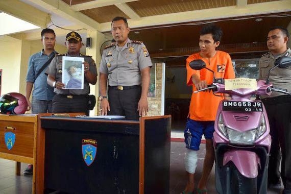 Jambret Sadis Ini Pun Terjengkang Didor Polisi - JPNN.COM