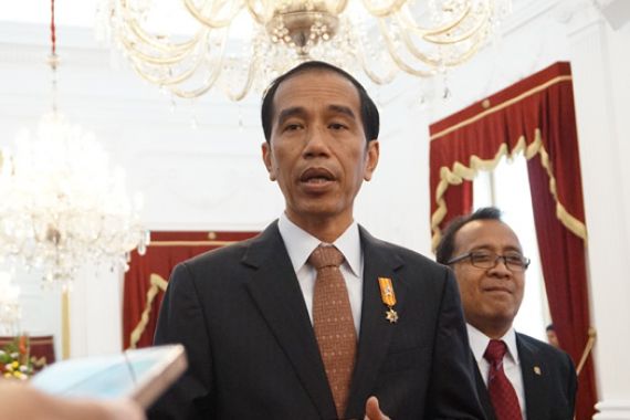 Rapat, Jokowi Sentil Kinerja Para Menteri lagi - JPNN.COM