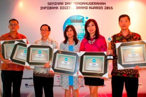 BCA Sabet 8 Penghargaan Infobank Digital Brand Awards 2016 - JPNN.COM