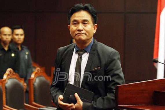 Yusril Minta Presiden Pertimbangkan Masukan Mega - JPNN.COM