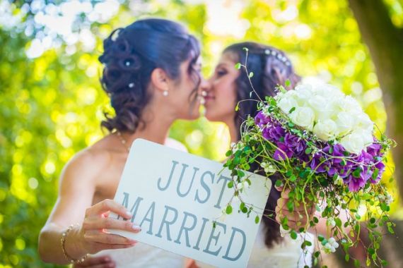 Kasus Pernikahan Sejenis: 4 Orang Jadi Tersangka - JPNN.COM