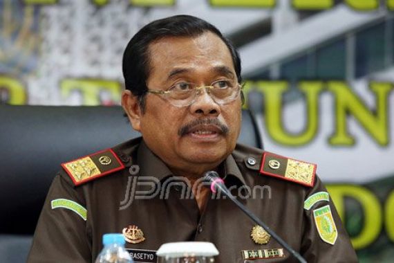 Jaksa Agung: Buron BLBI Menyebar - JPNN.COM