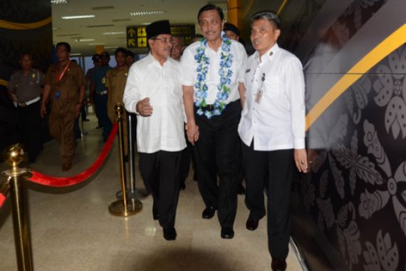 Hari Ini, Menteri Luhut Rakor dengan Jajaran Pemda Maluku Utara - JPNN.COM