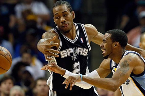 Back-to-back! Leonard Terpilih jadi Pemain Bertahan Terbaik NBA - JPNN.COM