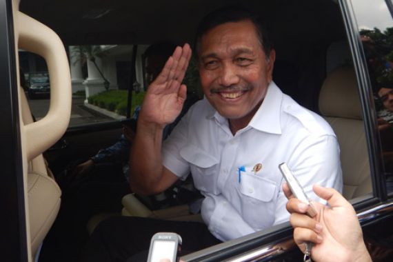 Tugas Luhut dari Jokowi: Cari Kuburan PKI - JPNN.COM