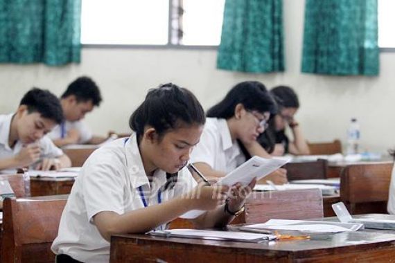 Sedih.. Pendidikan Indonesia Urutan Bawah di Survei Internasional - JPNN.COM