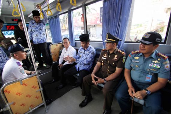 Bulan Ini Pemerintah Tambah 15 Armada Bus Trans Batam - JPNN.COM