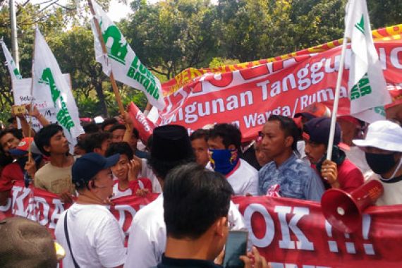 Warga Kampung Luar Batang Minta Ahok Turun - JPNN.COM