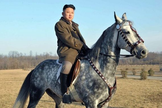 Barang "Murahan" Pemberian Kim Jong-un Ditolak Warga - JPNN.COM