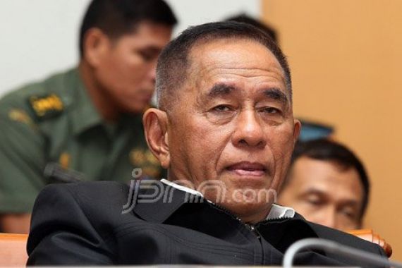Bikin Gaduh, Jokowi Harus Tegur Menhan - JPNN.COM