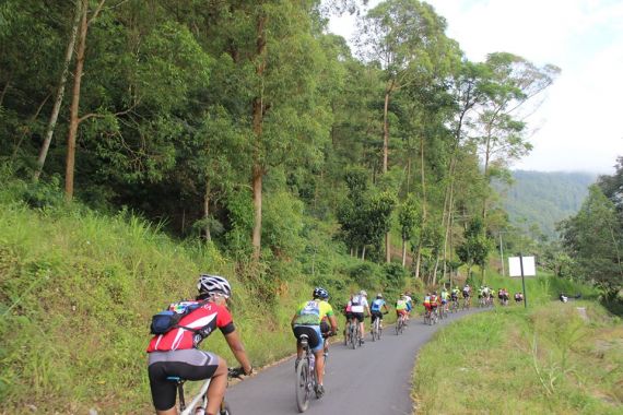 Bali Mountain Bike Marathon 2016 Jelajahi Kaldera Batur - JPNN.COM