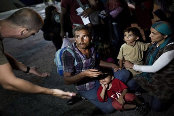 Ratusan Pengungsi Afghanistan masih Terdampar di Indonesia - JPNN.COM