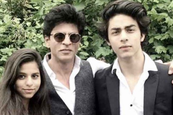 Sharukh Khan Rayakan Momen Spesial dengan Dua Anaknya di London - JPNN.COM