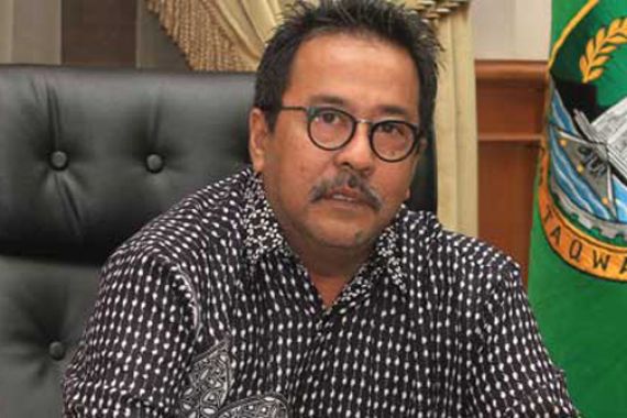 SIMAK Nih Pesan Si Doel Saat Deklarasi Forum Santri Banten - JPNN.COM