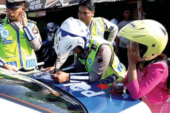 Setahun, Polres Purworejo Keluarkan 8.621 Tilang untuk Pelajar - JPNN.COM