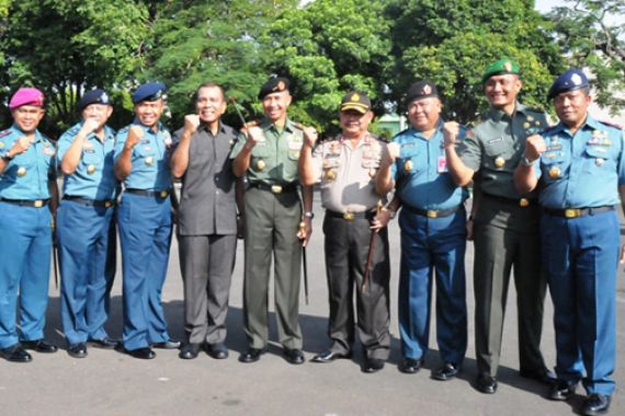 Jelang Ramadan, TNI-Polri Gelar Apel Gabungan - JPNN.COM