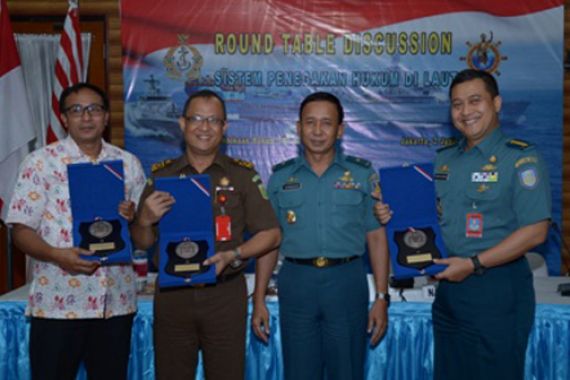 TNI AL Rumuskan Aturan Penegakan Hukum Di Laut - JPNN.COM