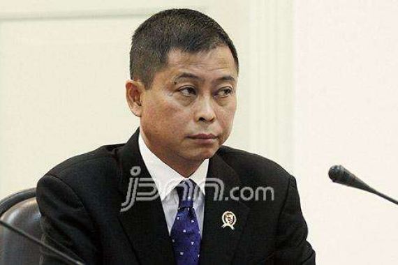 Waduh, Menteri Jonan Bikin Ahok Sewot...Kenapa Nih? - JPNN.COM